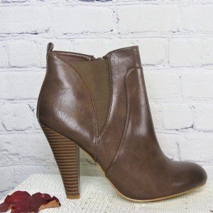 Ankle boots perfect for falls | 7.5